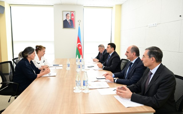 Mədəniyyət naziri Adil Kərimli Füzulidə vətəndaşların müraciətlərini dinlədi - FOTOLAR